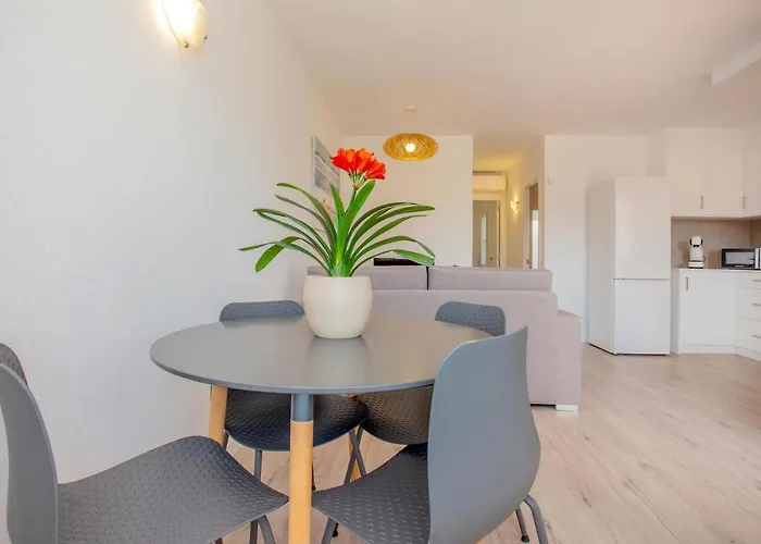 Appartamento Poblat 86 *